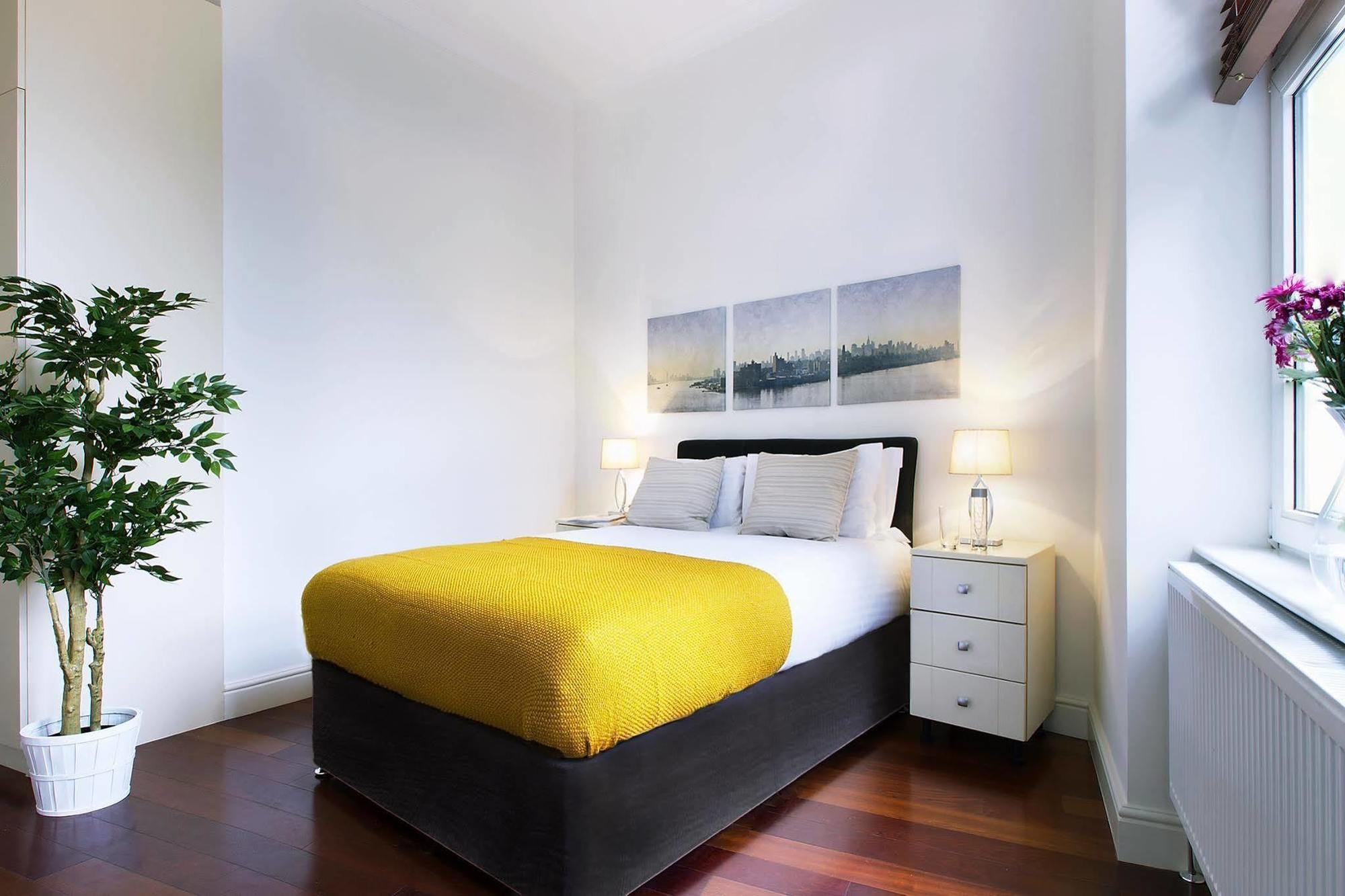 Kensington One Appartement Londen Buitenkant foto